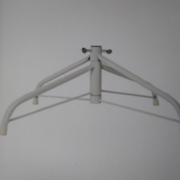 New Christmas Tree Flocked Snow - Picture 5 of 10